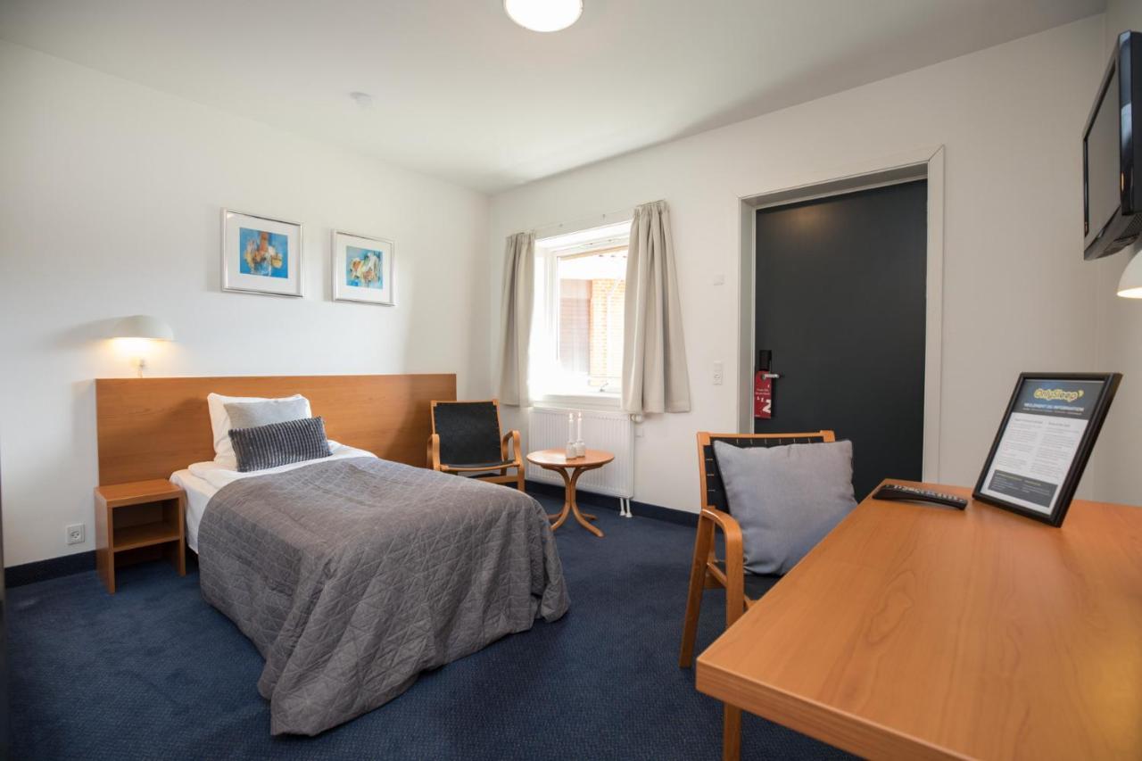 Onlysleep Trafikcenter Hotel Slagelse Bagian luar foto