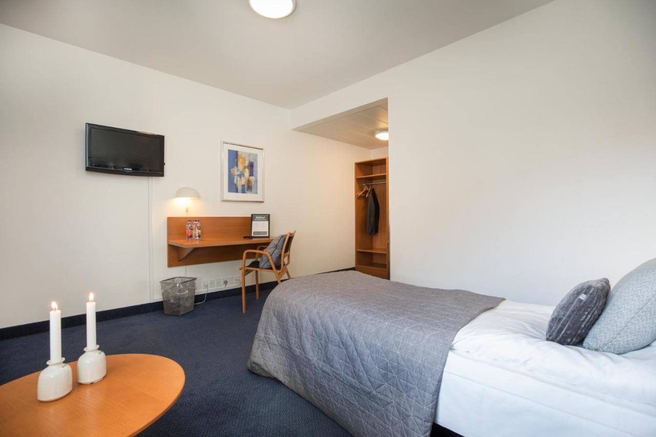 Onlysleep Trafikcenter Hotel Slagelse Bagian luar foto